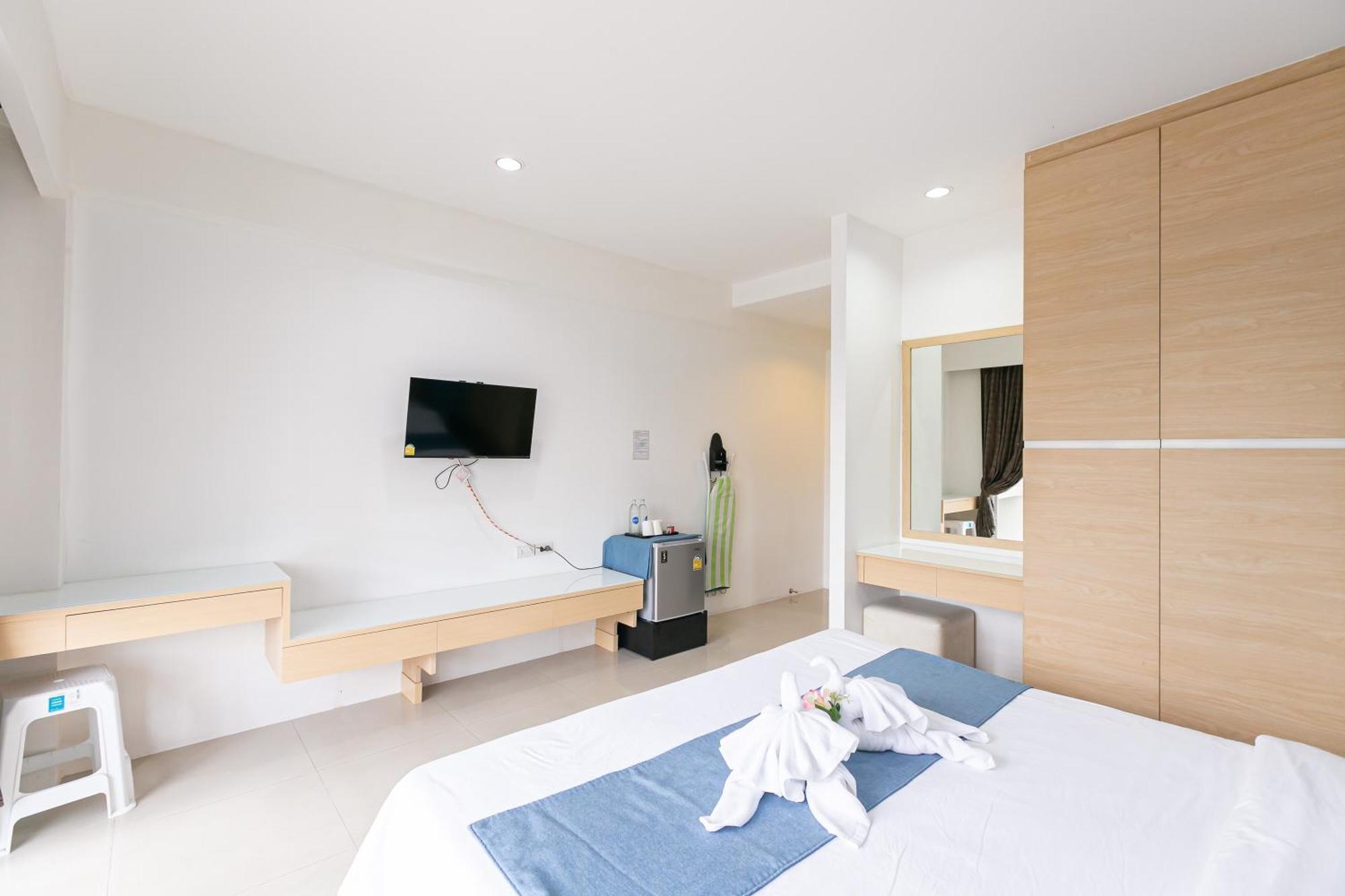 Ruan Plaisoi Apartment Bangkok Dış mekan fotoğraf