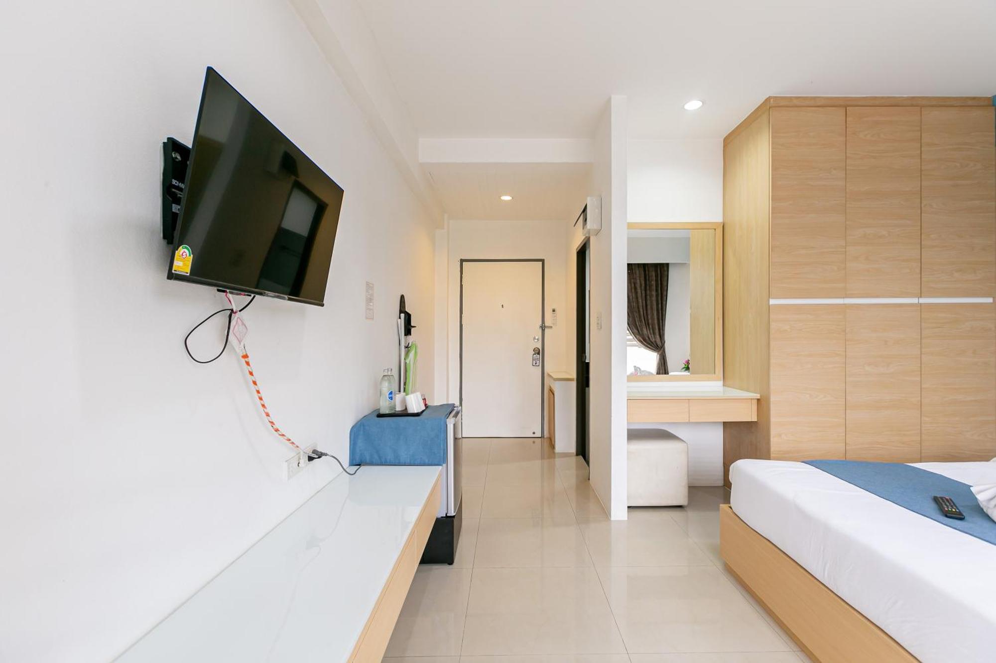 Ruan Plaisoi Apartment Bangkok Dış mekan fotoğraf