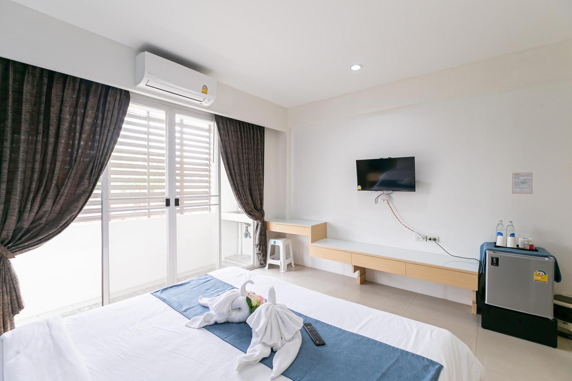 Ruan Plaisoi Apartment Bangkok Dış mekan fotoğraf