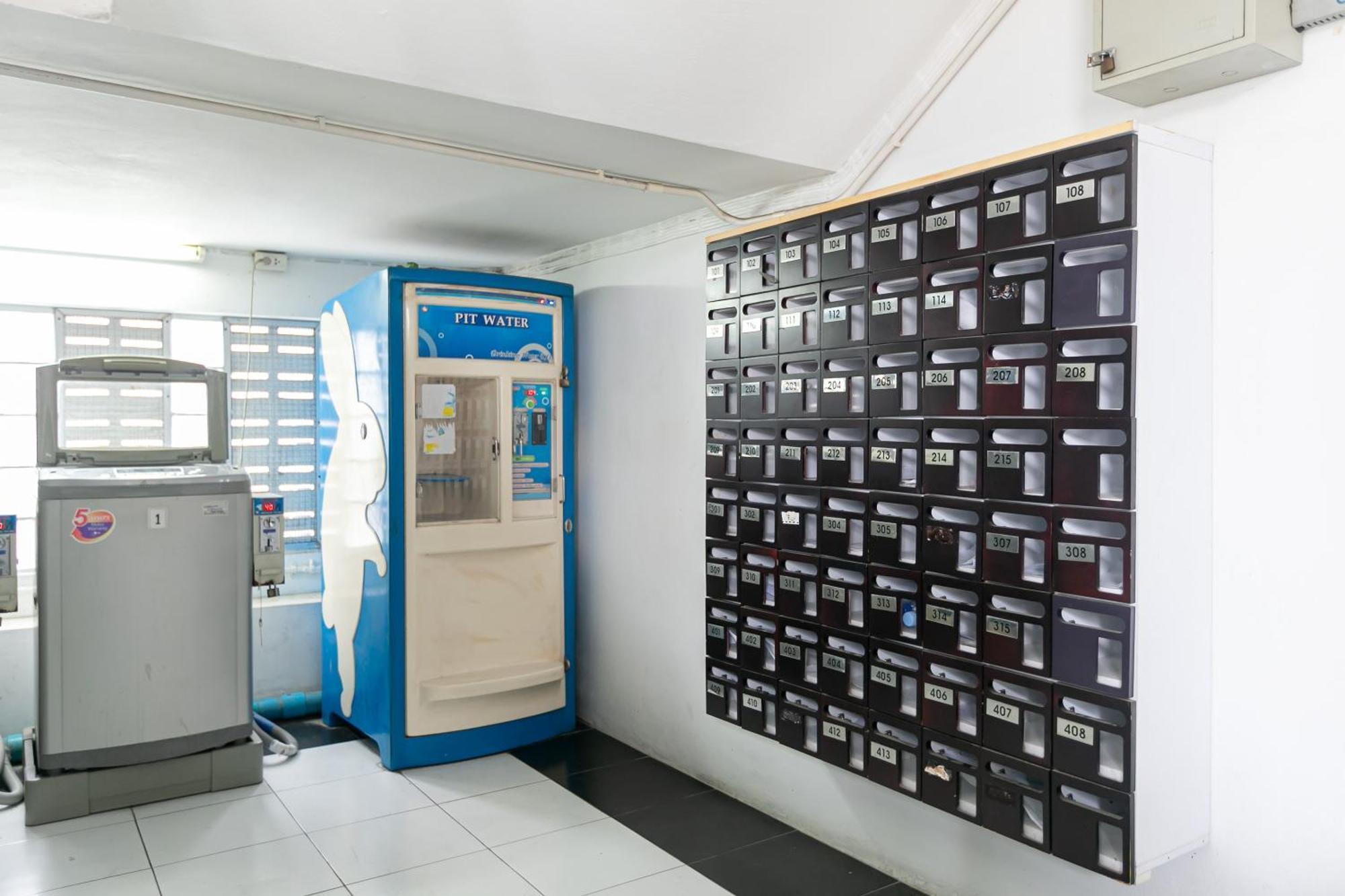 Ruan Plaisoi Apartment Bangkok Dış mekan fotoğraf
