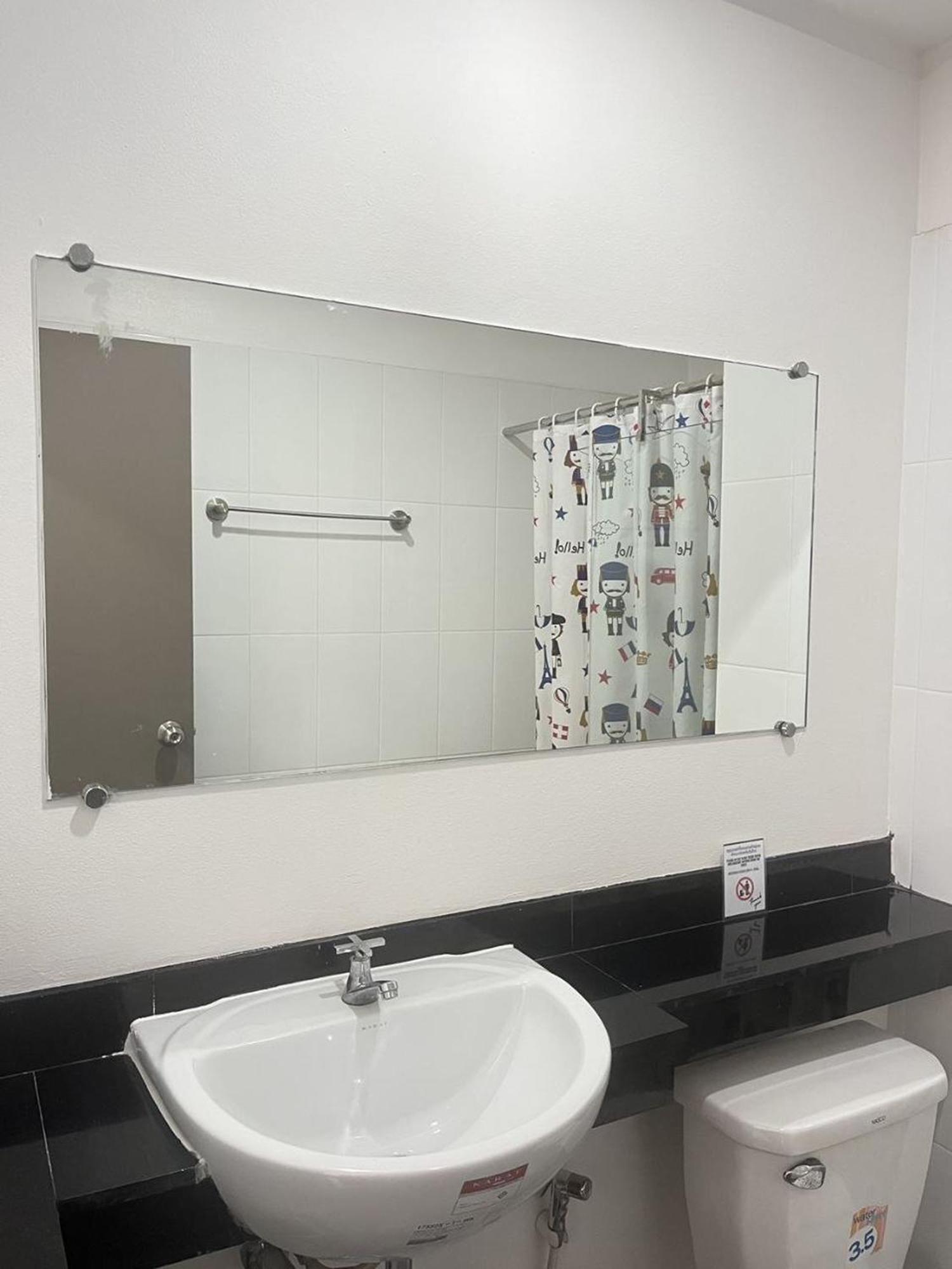 Ruan Plaisoi Apartment Bangkok Dış mekan fotoğraf