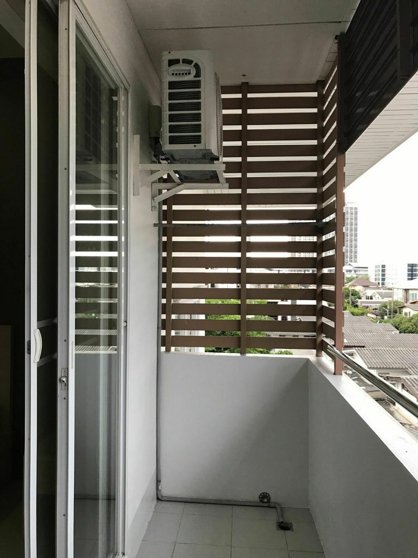 Ruan Plaisoi Apartment Bangkok Dış mekan fotoğraf